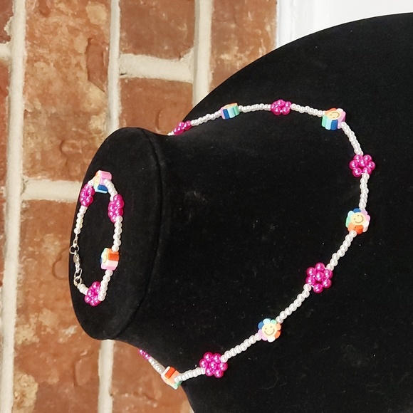 Children's Fashion Smiley Face Necklace , Bracelet, and Earring Set - Picture 3 of 9